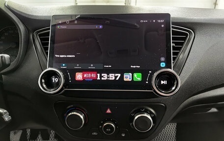 Hyundai Solaris II рестайлинг, 2018 год, 1 050 000 рублей, 18 фотография