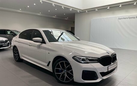 BMW 5 серия, 2020 год, 4 975 000 рублей, 3 фотография