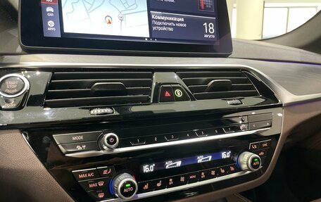 BMW 5 серия, 2020 год, 4 975 000 рублей, 18 фотография
