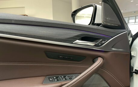 BMW 5 серия, 2020 год, 4 975 000 рублей, 22 фотография