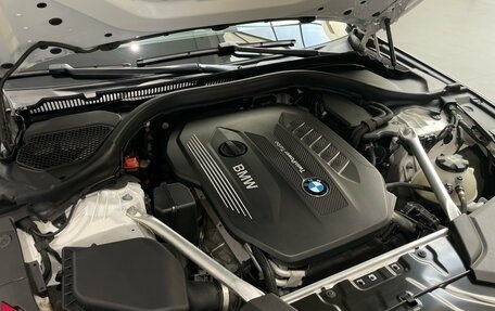 BMW 5 серия, 2020 год, 4 975 000 рублей, 28 фотография