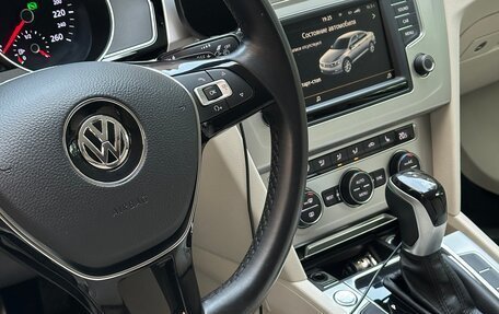 Volkswagen Passat B8 рестайлинг, 2015 год, 1 850 000 рублей, 8 фотография