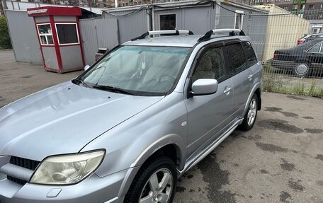 Mitsubishi Outlander III рестайлинг 3, 2006 год, 420 000 рублей, 3 фотография