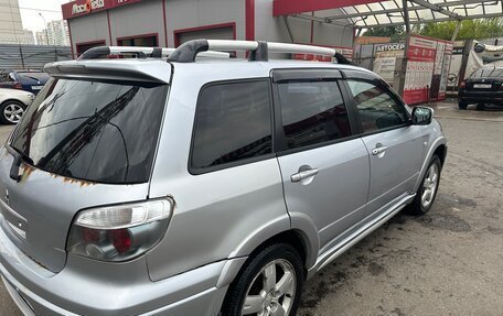 Mitsubishi Outlander III рестайлинг 3, 2006 год, 420 000 рублей, 4 фотография