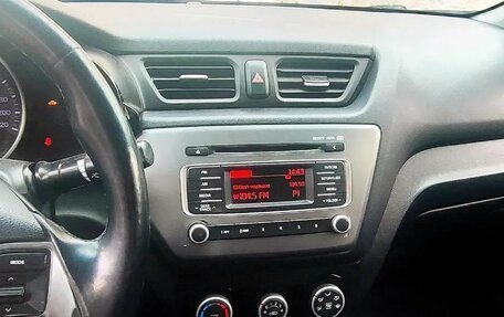 KIA Rio III рестайлинг, 2016 год, 650 000 рублей, 3 фотография