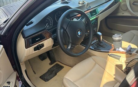 BMW 3 серия, 2008 год, 1 050 000 рублей, 3 фотография