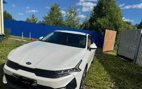 KIA K5, 2020 год, 2 300 000 рублей, 8 фотография