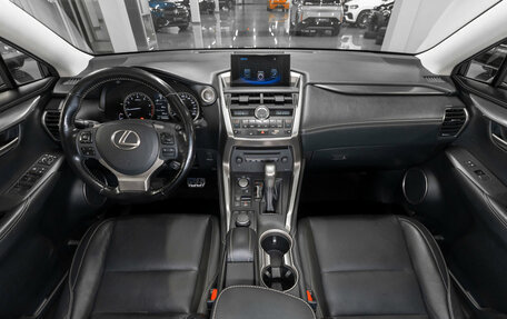 Lexus NX I, 2016 год, 3 350 000 рублей, 8 фотография
