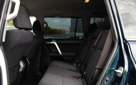 Toyota Land Cruiser Prado 150 рестайлинг 2, 2017 год, 4 578 000 рублей, 8 фотография