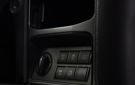 Toyota Land Cruiser Prado 150 рестайлинг 2, 2017 год, 4 578 000 рублей, 13 фотография