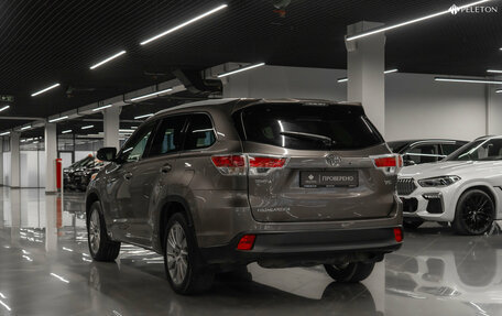 Toyota Highlander III, 2014 год, 2 030 000 рублей, 5 фотография