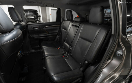 Toyota Highlander III, 2014 год, 2 030 000 рублей, 12 фотография