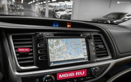 Toyota Highlander III, 2014 год, 2 030 000 рублей, 17 фотография