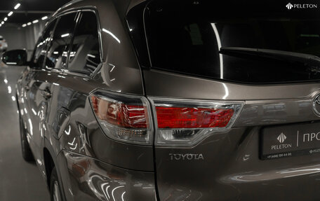 Toyota Highlander III, 2014 год, 2 030 000 рублей, 27 фотография