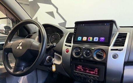 Mitsubishi Pajero Sport II рестайлинг, 2014 год, 1 369 900 рублей, 14 фотография