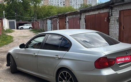 BMW 3 серия, 2009 год, 850 000 рублей, 2 фотография