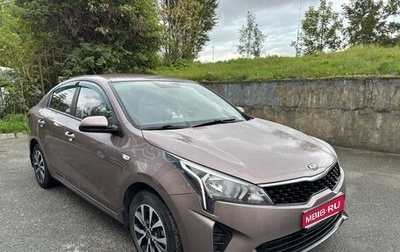 KIA Rio IV, 2021 год, 1 350 000 рублей, 1 фотография