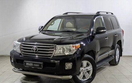 Toyota Land Cruiser 200, 2014 год, 3 995 000 рублей, 1 фотография