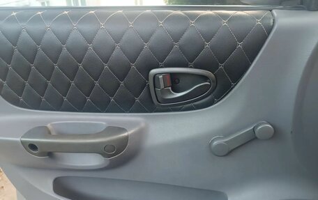 Hyundai Accent II, 2008 год, 17 фотография