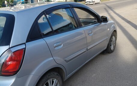 KIA Rio II, 2010 год, 650 000 рублей, 10 фотография