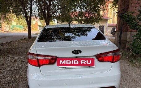 KIA Rio III рестайлинг, 2012 год, 750 000 рублей, 2 фотография