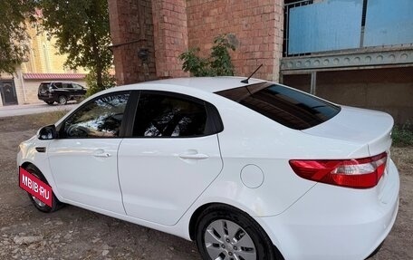 KIA Rio III рестайлинг, 2012 год, 750 000 рублей, 4 фотография
