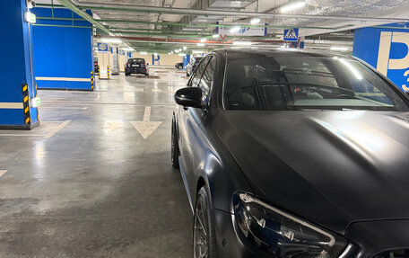 Mercedes-Benz E-Класс AMG, 2023 год, 7 000 000 рублей, 3 фотография