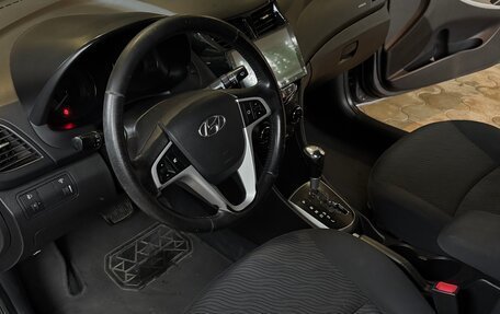 Hyundai Solaris II рестайлинг, 2012 год, 830 000 рублей, 13 фотография