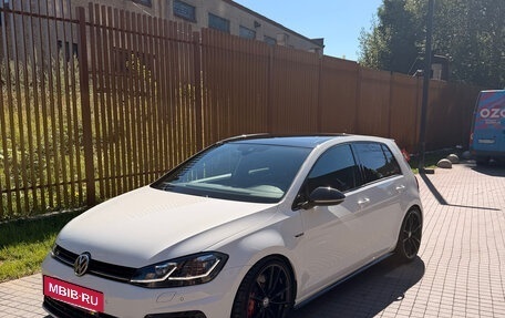 Volkswagen Golf R VII, 2019 год, 4 100 000 рублей, 2 фотография