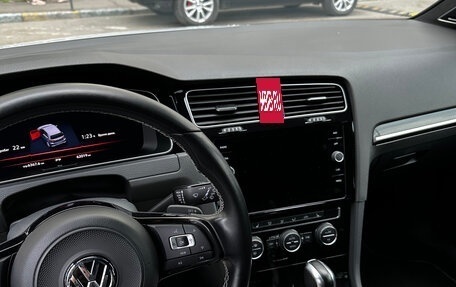 Volkswagen Golf R VII, 2019 год, 4 100 000 рублей, 8 фотография