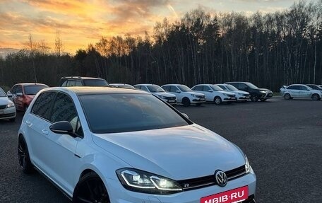 Volkswagen Golf R VII, 2019 год, 4 100 000 рублей, 12 фотография