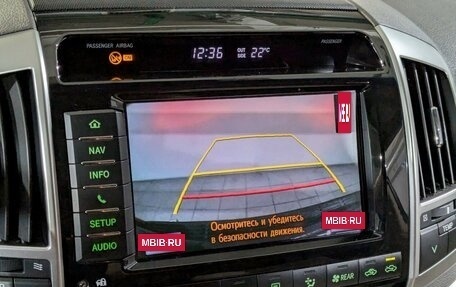 Toyota Land Cruiser 200, 2014 год, 3 995 000 рублей, 2 фотография