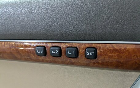 Toyota Land Cruiser 200, 2014 год, 3 995 000 рублей, 24 фотография