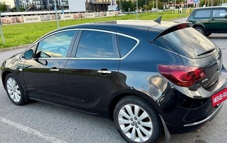 Opel Astra J, 2013 год, 960 000 рублей, 9 фотография
