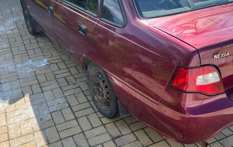 Daewoo Nexia I рестайлинг, 2008 год, 100 000 рублей, 3 фотография