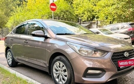 Hyundai Solaris II рестайлинг, 2018 год, 1 350 000 рублей, 6 фотография