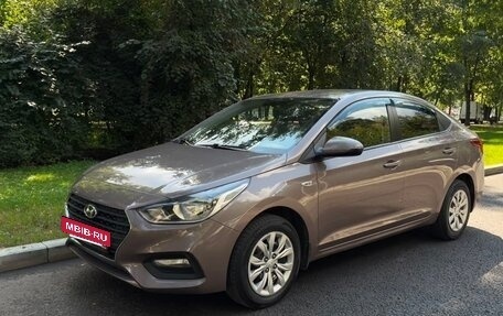 Hyundai Solaris II рестайлинг, 2018 год, 1 350 000 рублей, 11 фотография