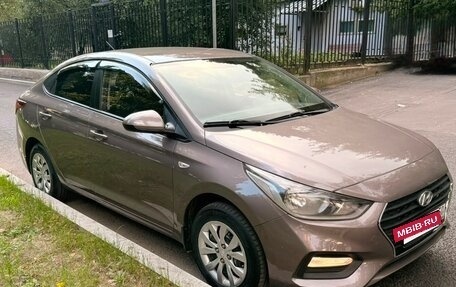 Hyundai Solaris II рестайлинг, 2018 год, 1 350 000 рублей, 37 фотография