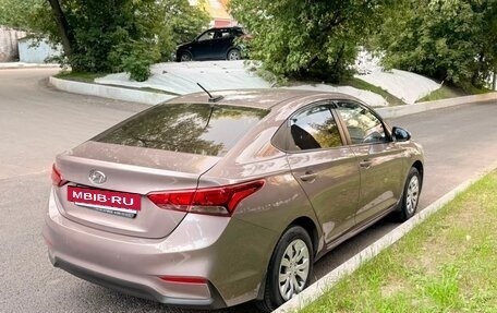 Hyundai Solaris II рестайлинг, 2018 год, 1 350 000 рублей, 38 фотография
