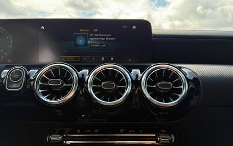 Mercedes-Benz CLA AMG, 2021 год, 5 950 000 рублей, 13 фотография