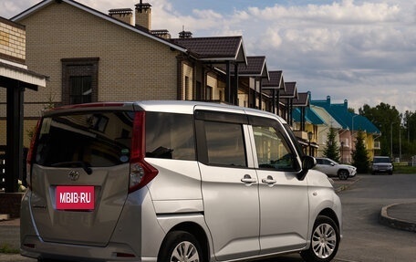 Toyota Roomy I, 2018 год, 825 000 рублей, 2 фотография