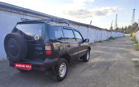 Chevrolet Niva I рестайлинг, 2003 год, 257 000 рублей, 9 фотография