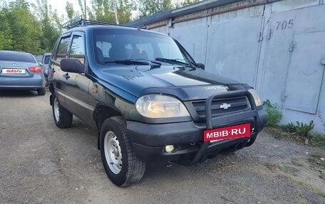 Chevrolet Niva I рестайлинг, 2003 год, 257 000 рублей, 3 фотография