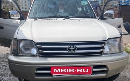 Toyota Land Cruiser Prado 90 рестайлинг, 1997 год, 1 500 000 рублей, 2 фотография