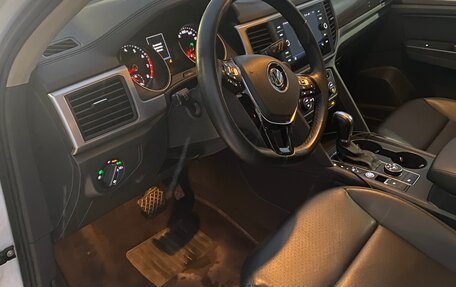 Volkswagen Teramont I, 2018 год, 2 700 000 рублей, 14 фотография