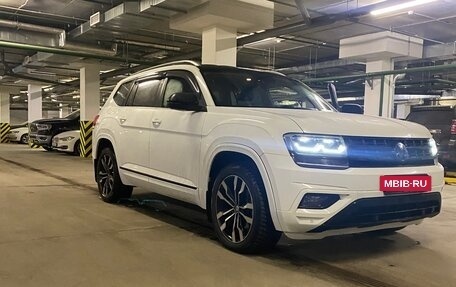 Volkswagen Teramont I, 2018 год, 2 700 000 рублей, 28 фотография