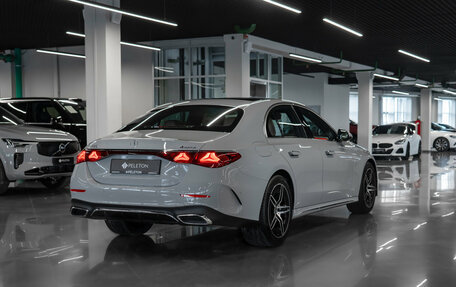 Mercedes-Benz E-Класс, 2026 год, 9 450 000 рублей, 5 фотография