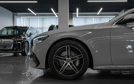 Mercedes-Benz E-Класс, 2026 год, 9 450 000 рублей, 33 фотография