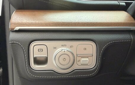 Mercedes-Benz GLE, 2024 год, 11 999 999 рублей, 13 фотография