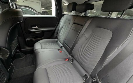 Mercedes-Benz B-Класс, 2019 год, 1 995 000 рублей, 9 фотография
